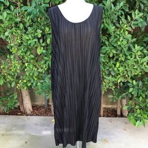 H & M Black Crepe Sheath